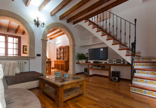 Дом на Alcúdia - Casa Es Convent d'Alcúdia Дом на Alcúdia - Casa Es Convent d'Alcúdia