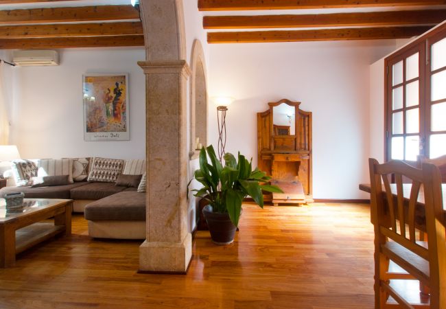 Дом на Alcúdia - Casa Es Convent d'Alcúdia Дом на Alcúdia - Casa Es Convent d'Alcúdia