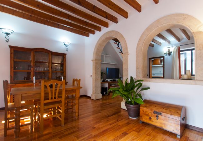 Дом на Alcúdia - Casa Es Convent d'Alcúdia Дом на Alcúdia - Casa Es Convent d'Alcúdia