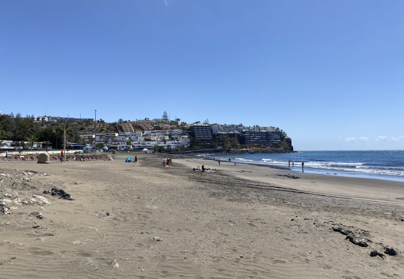 Апартаменты на San Bartolomé de Tirajana - Las Adelfas South Beach 2 by CanariasGetaway