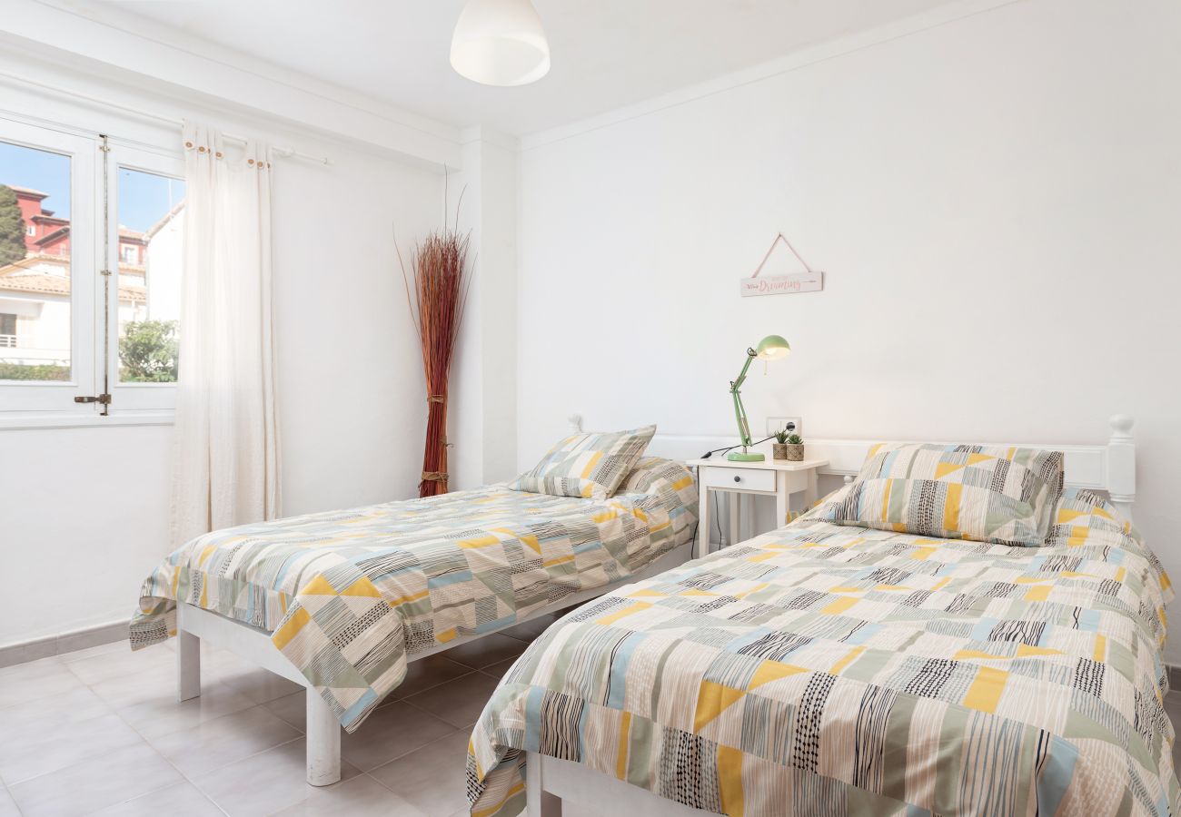Апартаменты на Cala Sant Vicenç - Apartamento Can Marce en Sant Vicenç