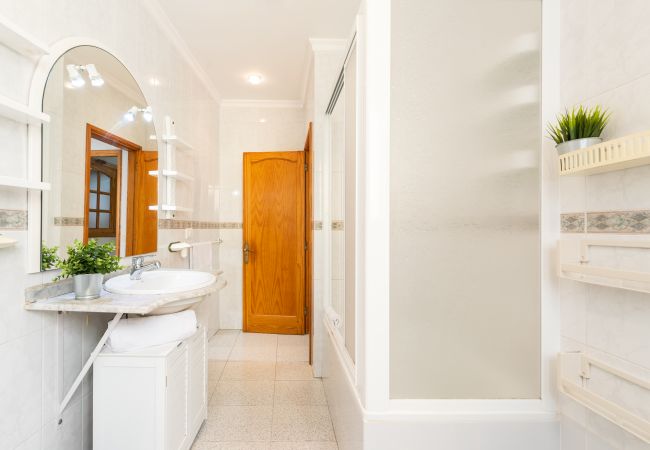 Дом на Las Palmas de Gran Canaria - Next to the beach - 5 beds By CanariasGetaway  Дом на Las Palmas de Gran Canaria - Next to the beach - 5 beds By CanariasGetaway