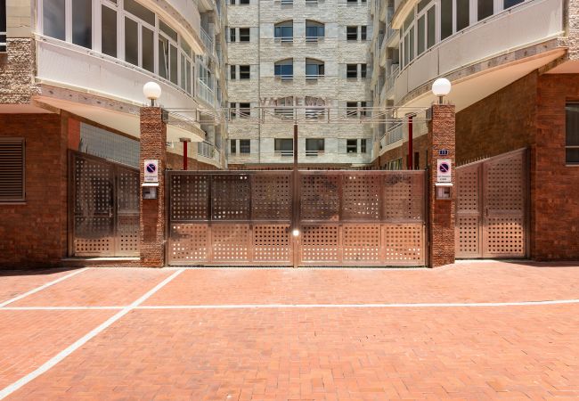 Дом на Las Palmas de Gran Canaria - Surf Beach Canteras & Parking By CanariasGetaway  Дом на Las Palmas de Gran Canaria - Surf Beach Canteras & Parking By CanariasGetaway