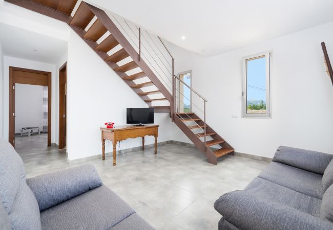 Вилла на Llubi - Villa Albaimar Вилла на Llubi - Villa Albaimar