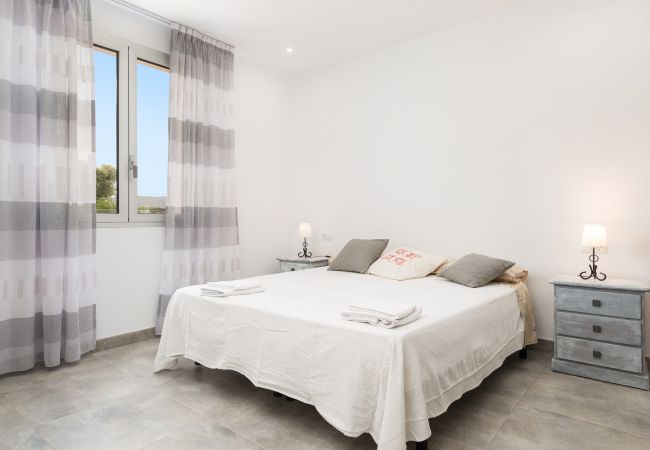 Вилла на Llubi - Villa Albaimar Вилла на Llubi - Villa Albaimar