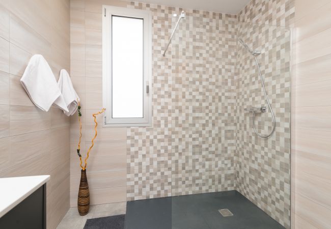 Вилла на Llubi - Villa Albaimar Вилла на Llubi - Villa Albaimar