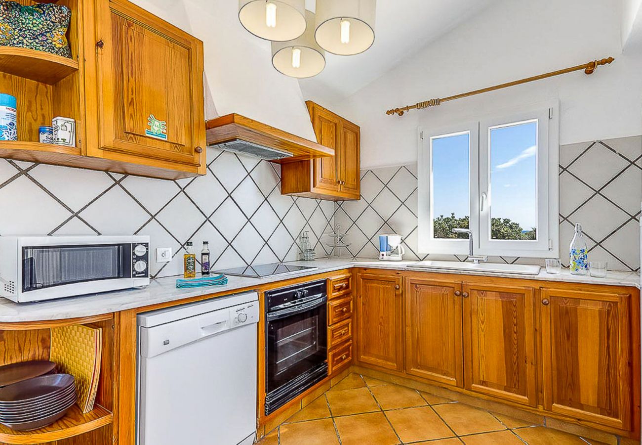 Вилла на Cap d´Artruix - VILLA FARO