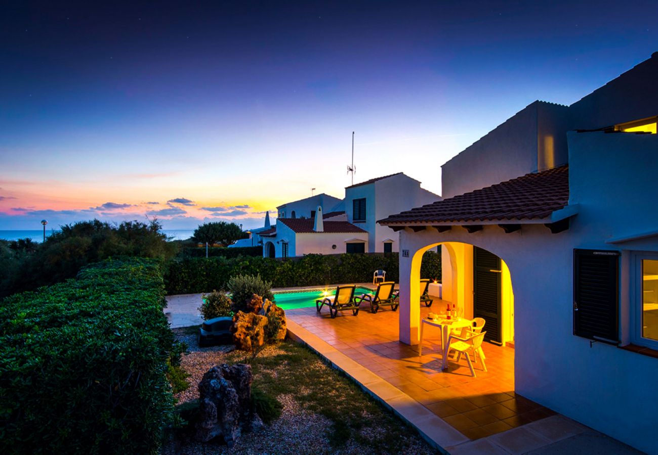 Вилла на Cap d´Artruix - VILLA FARO