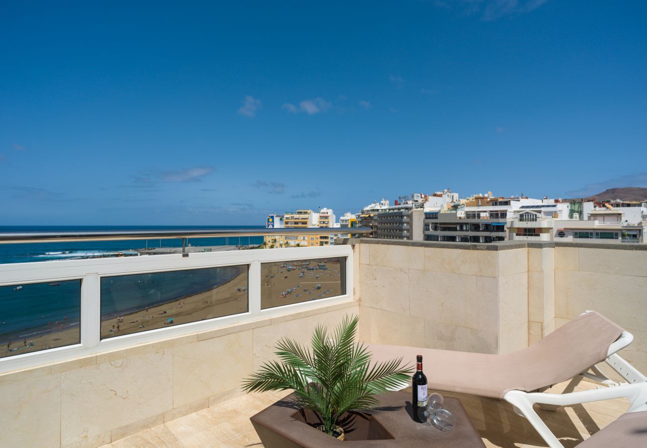 Дом на Лас Пальмас де Гран Канариа / Las Palmas de Gran Canaria - Awesome beachfront terrace By CanariasGetaway   Дом на Лас Пальмас де Гран Канариа / Las Palmas de Gran Canaria - Awesome beachfront terrace By CanariasGetaway