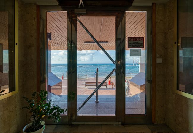 Дом на Las Palmas de Gran Canaria -  Mirador de Las Canteras Terrace&Pool By Getaway  Дом на Las Palmas de Gran Canaria -  Mirador de Las Canteras Terrace&Pool By Getaway