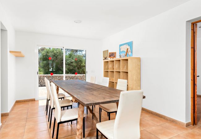 Вилла на Cala Blanca - VILLA BINISARET 1 Вилла на Cala Blanca - VILLA BINISARET 1