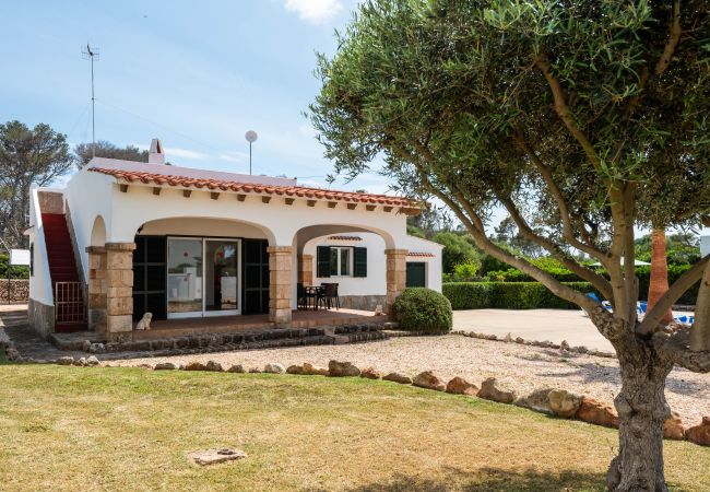 Вилла на Cala Blanca - VILLA BINISARET 1 Вилла на Cala Blanca - VILLA BINISARET 1
