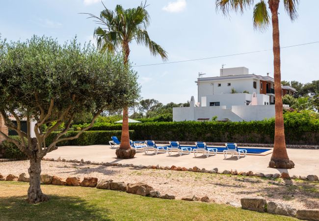 Вилла на Cala Blanca - VILLA BINISARET 1 Вилла на Cala Blanca - VILLA BINISARET 1