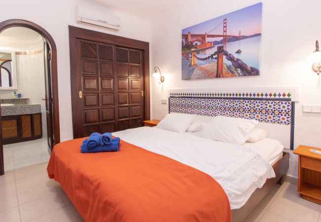 Дом на Maspalomas - Altamar 28 with terrace&pool By CanariasGetaway Дом на Maspalomas - Altamar 28 with terrace&pool By CanariasGetaway