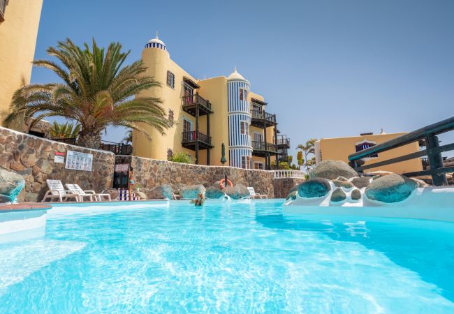 Дом на Maspalomas - Altamar 28 with terrace&pool By CanariasGetaway Дом на Maspalomas - Altamar 28 with terrace&pool By CanariasGetaway