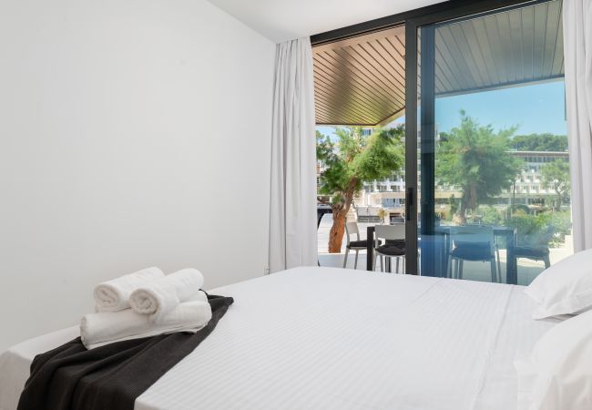 Апартаменты на Cala Sant Vicenç - Mirador Blue Garden F Апартаменты на Cala Sant Vicenç - Mirador Blue Garden F