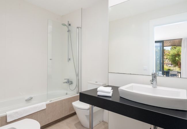 Апартаменты на Cala Sant Vicenç - Mirador Blue Garden F Апартаменты на Cala Sant Vicenç - Mirador Blue Garden F