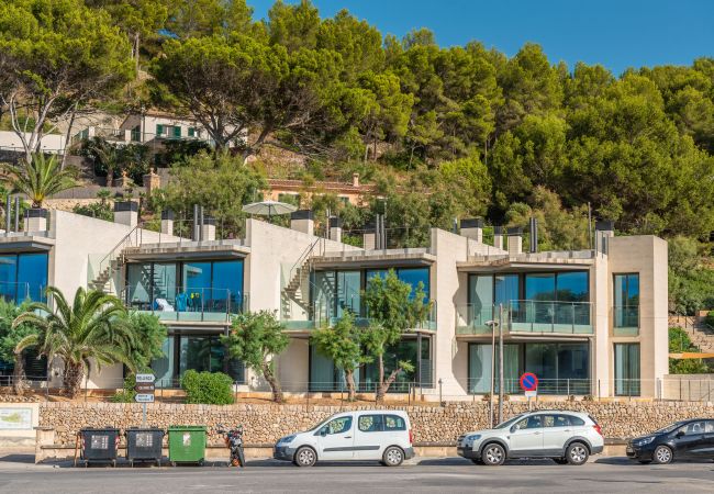Апартаменты на Cala Sant Vicenç - Mirador Blue Garden F Апартаменты на Cala Sant Vicenç - Mirador Blue Garden F