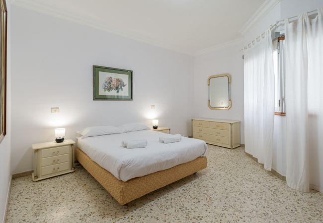 Дом на Las Palmas de Gran Canaria - Huge Balcony over Las Canteras By CanariasGetaway  Дом на Las Palmas de Gran Canaria - Huge Balcony over Las Canteras By CanariasGetaway