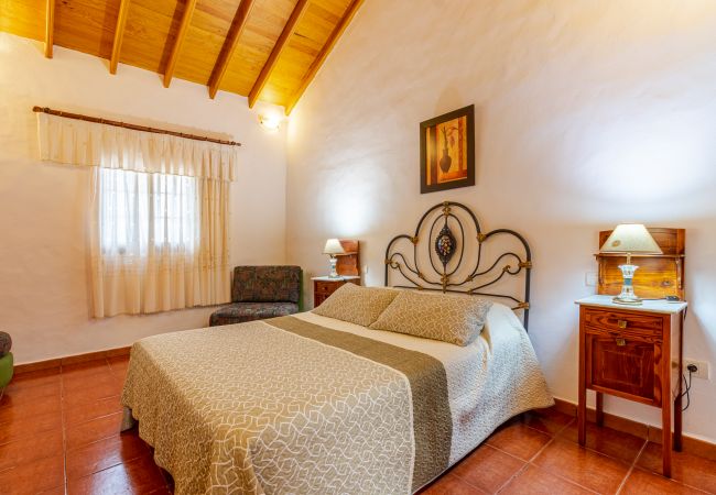 Дом на Moya - Mari House With Jacuzzi and BBQ by CanariasGetaway Дом на Moya - Mari House With Jacuzzi and BBQ by CanariasGetaway