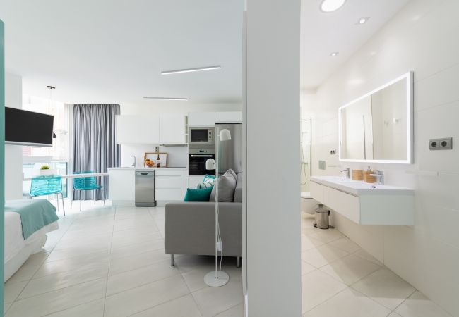 Квартира-студия на Las Palmas de Gran Canaria - Edison Building 203 By CanariasGetaway  Квартира-студия на Las Palmas de Gran Canaria - Edison Building 203 By CanariasGetaway