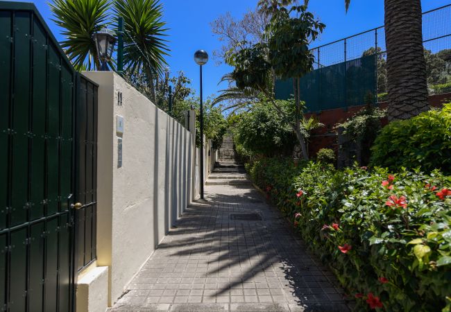 Дом на Santa Brígida - House with cozy garden BBQ  Дом на Santa Brígida - House with cozy garden BBQ