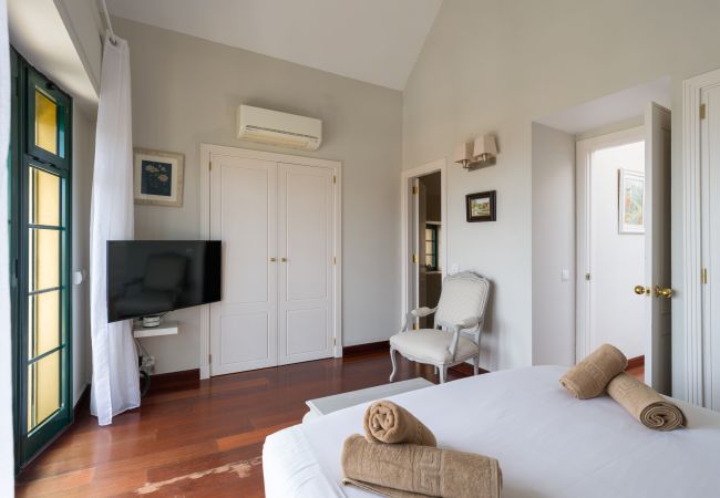 Дом на Santa Brígida - House with cozy garden BBQ  Дом на Santa Brígida - House with cozy garden BBQ