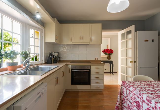 Дом на Santa Brígida - House with cozy garden BBQ  Дом на Santa Brígida - House with cozy garden BBQ