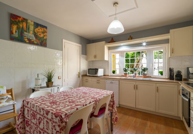 Дом на Santa Brígida - House with cozy garden BBQ  Дом на Santa Brígida - House with cozy garden BBQ