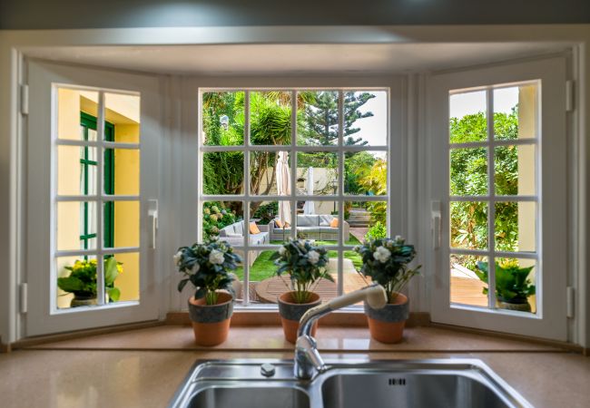 Дом на Santa Brígida - House with cozy garden BBQ  Дом на Santa Brígida - House with cozy garden BBQ