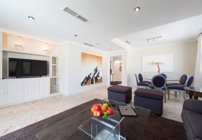 Шале на San Bartolomé de Tirajana - Piscina privada y espectacular zona de barbacoa Шале на San Bartolomé de Tirajana - Piscina privada y espectacular zona de barbacoa