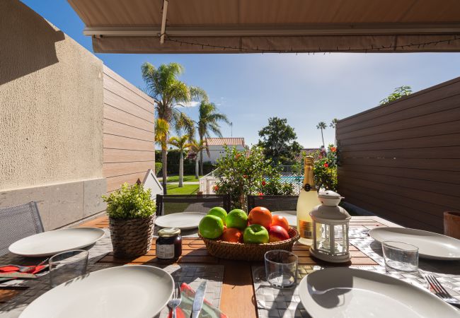 Дом на San Bartolomé de Tirajana - Pasito Blanco, piscina y playa a posos pasos Дом на San Bartolomé de Tirajana - Pasito Blanco, piscina y playa a posos pasos