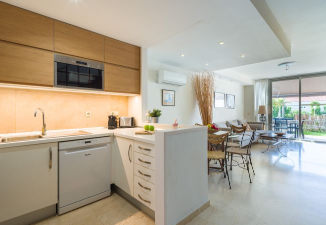 Дом на San Bartolomé de Tirajana - Pasito Blanco, piscina y playa a posos pasos Дом на San Bartolomé de Tirajana - Pasito Blanco, piscina y playa a posos pasos