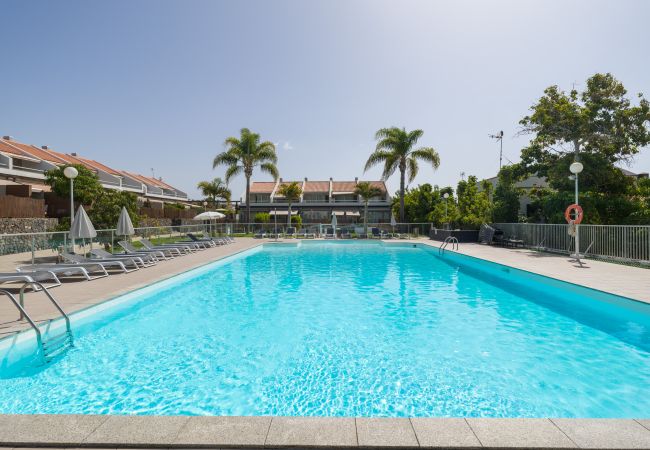 Дом на San Bartolomé de Tirajana - Pasito Blanco, piscina y playa a posos pasos Дом на San Bartolomé de Tirajana - Pasito Blanco, piscina y playa a posos pasos