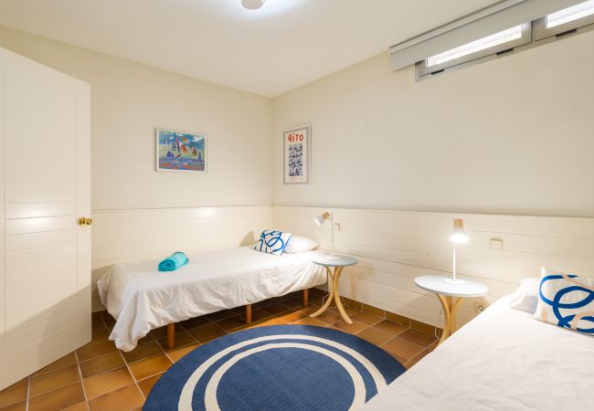 Дом на San Bartolomé de Tirajana - Pasito Blanco, piscina y playa a posos pasos Дом на San Bartolomé de Tirajana - Pasito Blanco, piscina y playa a posos pasos