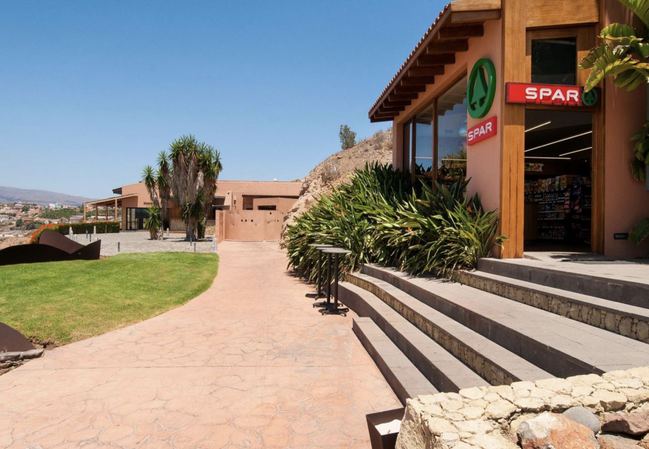 Вилла на San Bartolomé de Tirajana - Espectacular villa con piscina privada, vistas al mar, barbacoa y entorno de relax