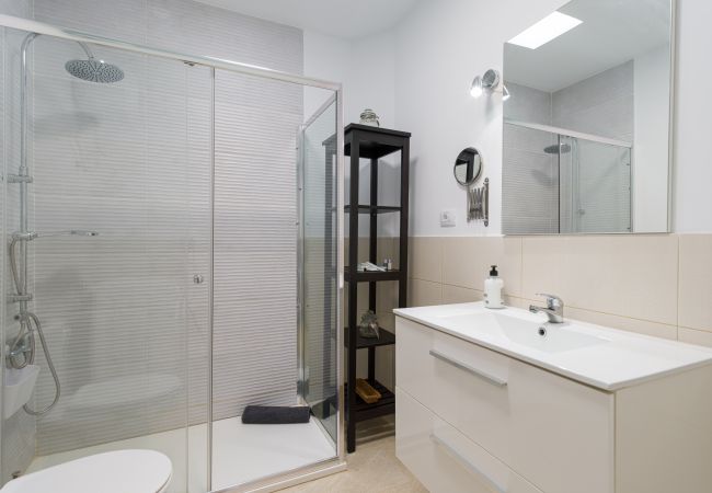 Апартаменты на Mogán - A 20 metros de la playa, terraza, parking privado y AC Апартаменты на Mogán - A 20 metros de la playa, terraza, parking privado y AC