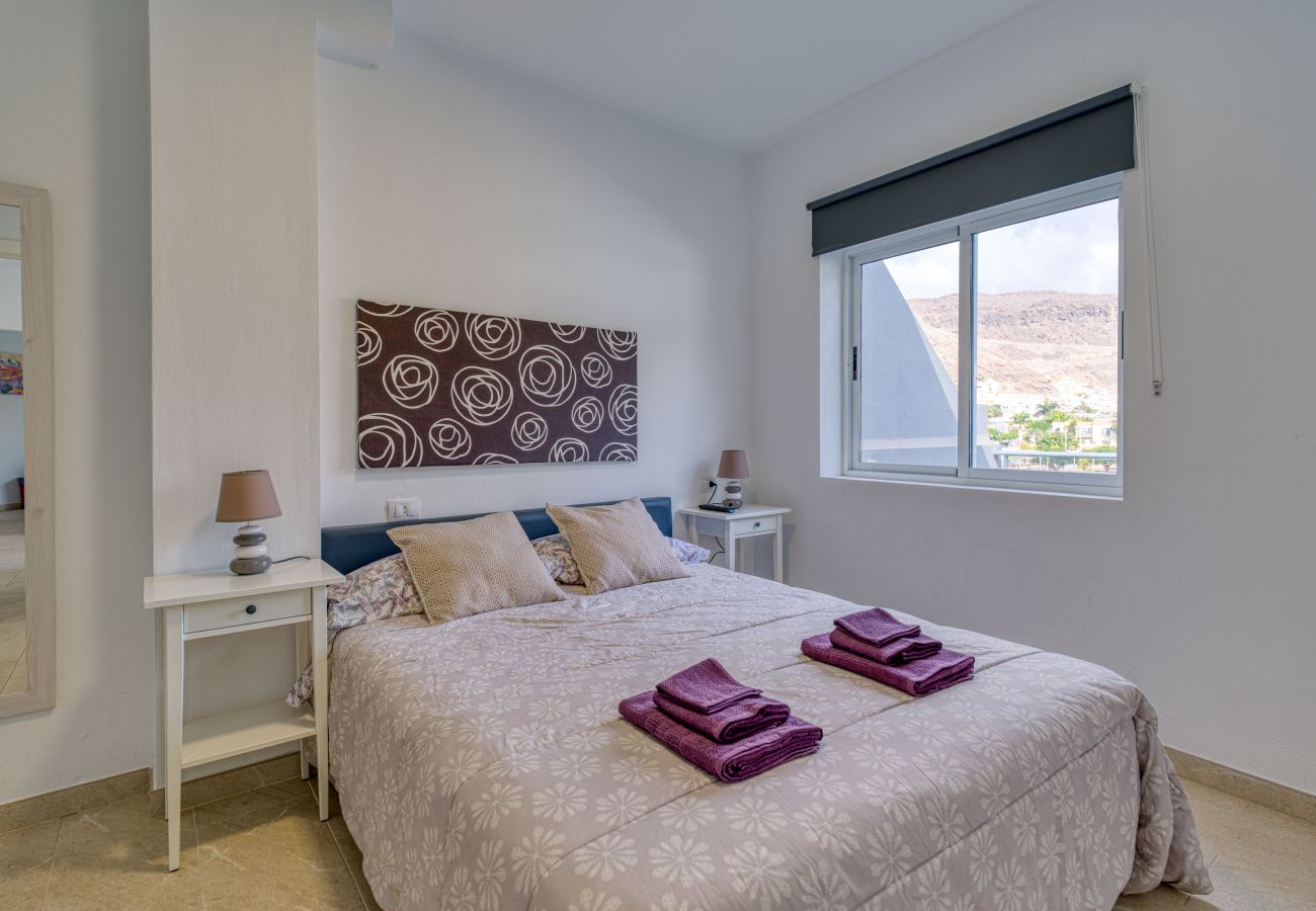 Апартаменты на Mogán - A 20 metros de la playa, parking privado y AC
