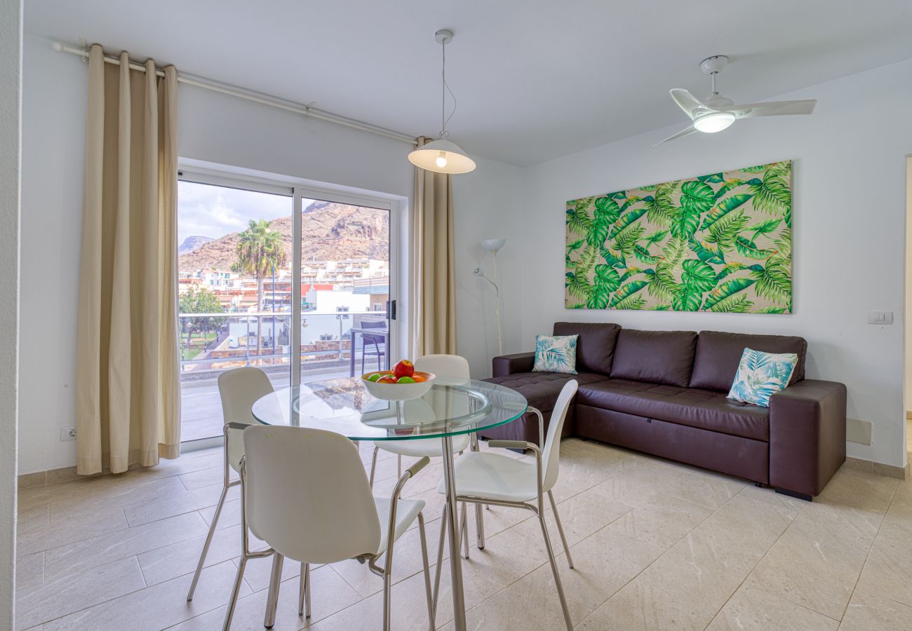 Апартаменты на Mogán - A 20 metros de la playa, parking privado y AC