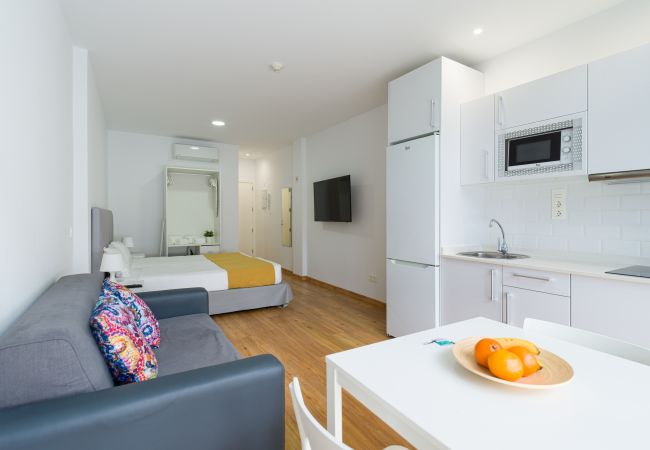 Квартира-студия на Las Palmas de Gran Canaria - OK Las Canteras 5B by CanariasGetaway Квартира-студия на Las Palmas de Gran Canaria - OK Las Canteras 5B by CanariasGetaway