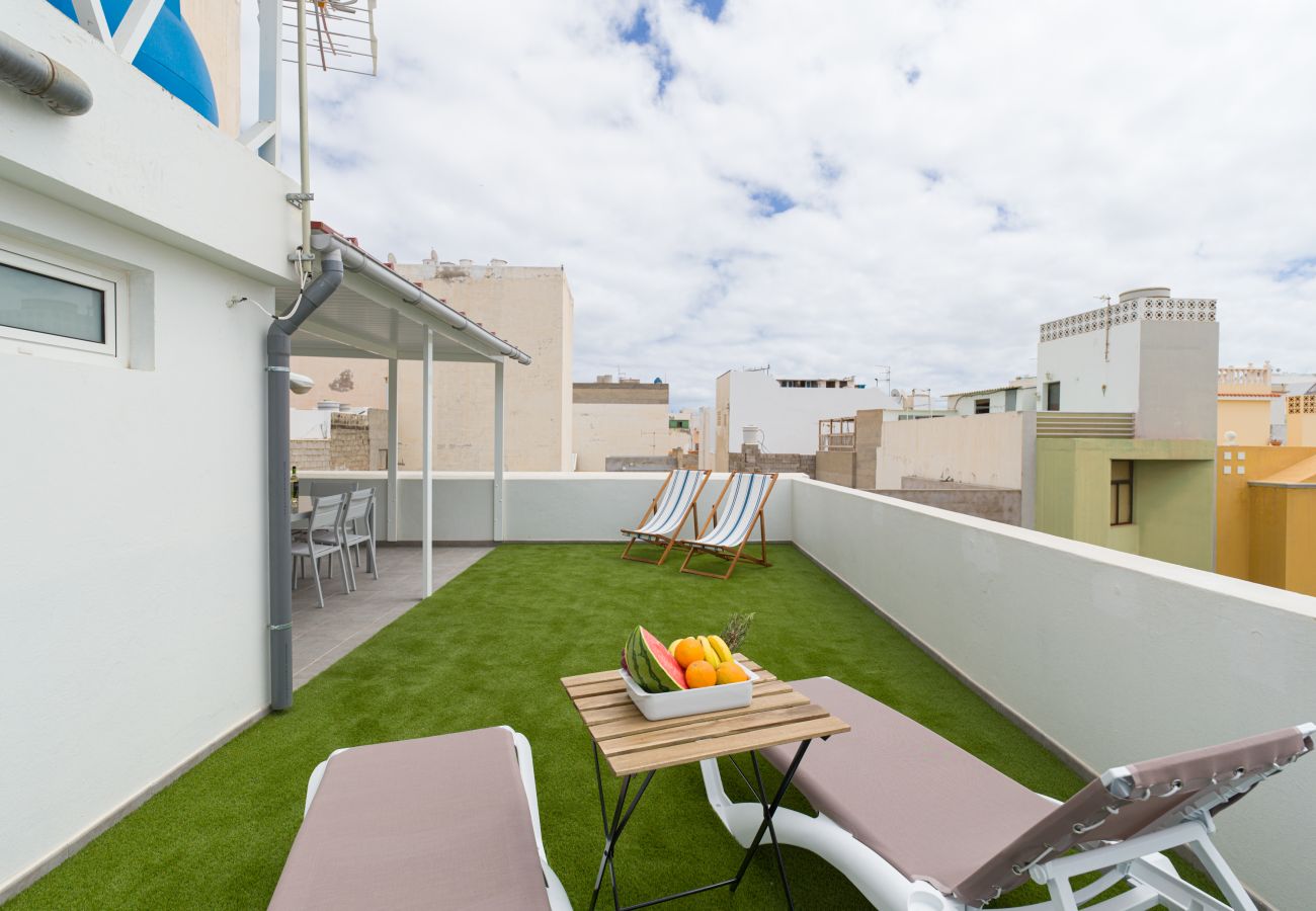 Дом на Лас Пальмас де Гран Канариа / Las Palmas de Gran Canaria - Volcano El Faro By CanariasGetaway