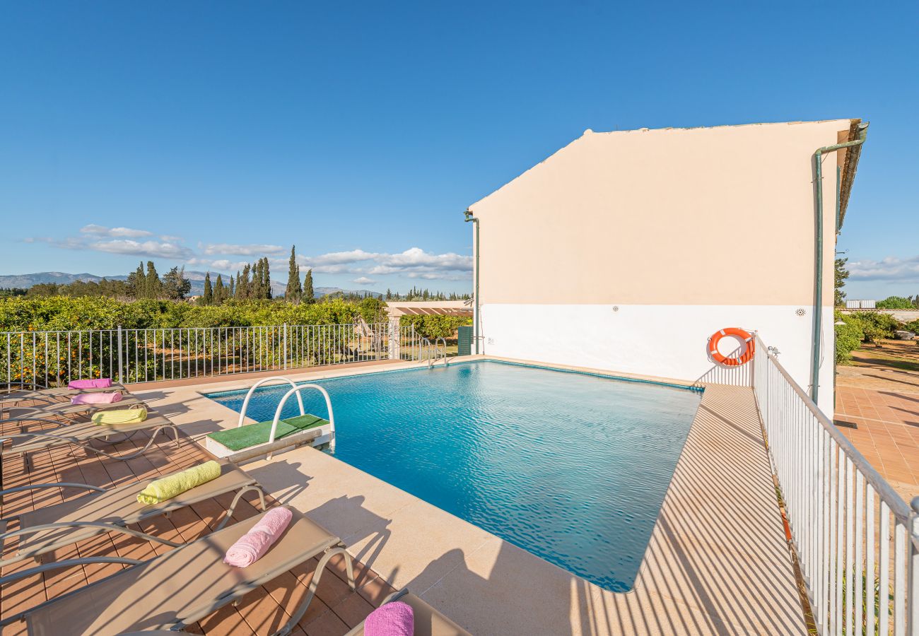 Вилла на Llubi - Can Rafelino