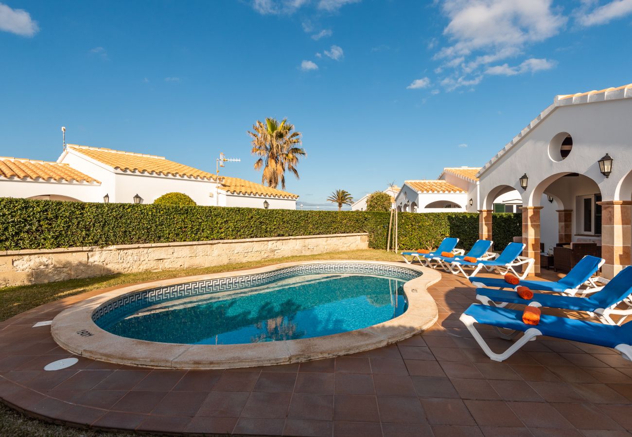 Вилла на Cap d´Artruix - Villa Lirio 