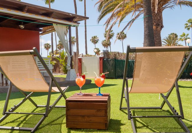 Бунгало на San Bartolomé de Tirajana - Acogedor bungalow con terraza vistas a piscina Бунгало на San Bartolomé de Tirajana - Acogedor bungalow con terraza vistas a piscina