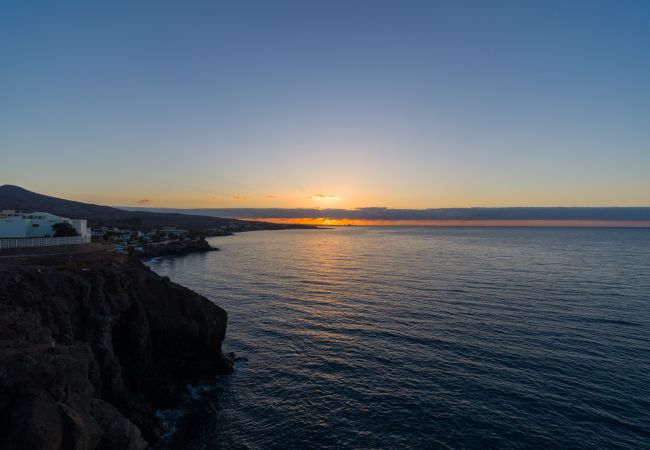 Дом на Maspalomas -  Viewpoint Over The Cliff By CanariasGetaway Дом на Maspalomas -  Viewpoint Over The Cliff By CanariasGetaway
