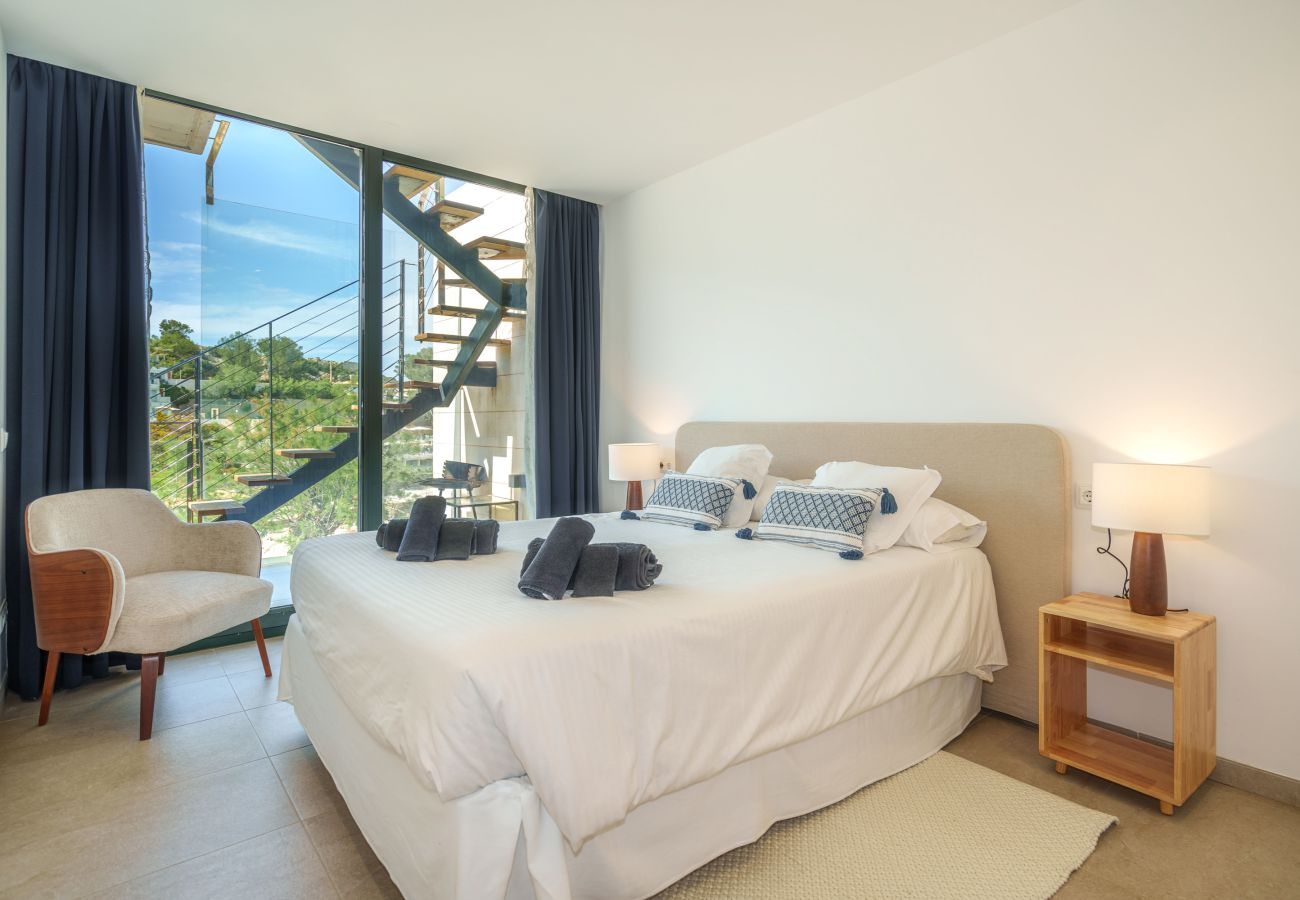 Апартаменты на Cala Sant Vicenç - Mirador Blue Attic I