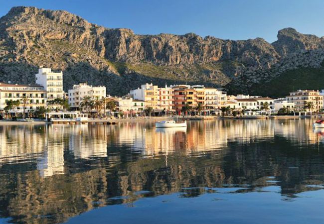 Apartamento en Cala Sant Vicenç - Mirador Blue Attic Apartamento en Cala Sant Vicenç - Mirador Blue Attic